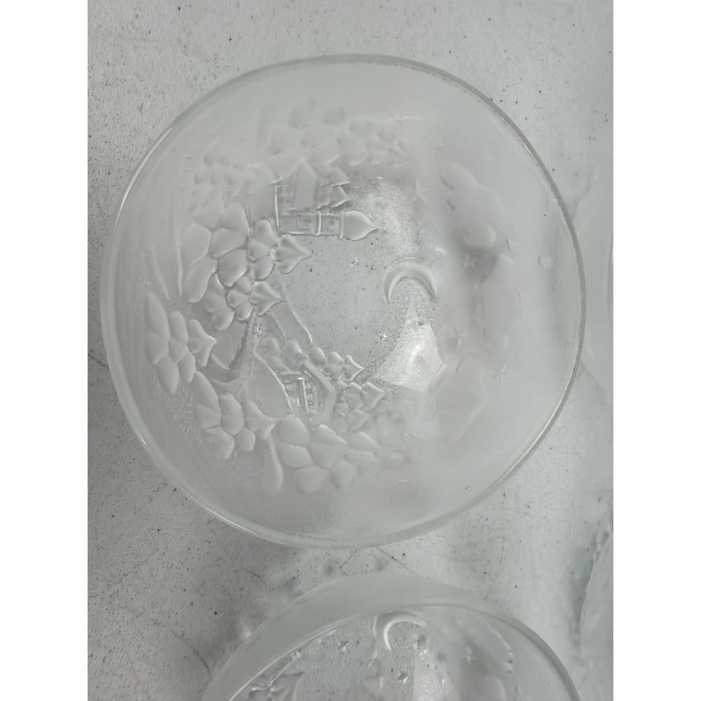 Vintage Frosted Glass Winter Scene Bowls Set of 4 Christmas Village Moon Stars - Picture 4 of 8